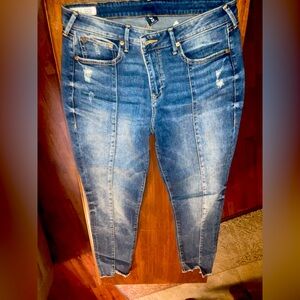 True religion curvy skinny jeans size  32